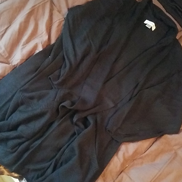 Casual 3/4 sleeve lightweight sweater with Pockets - Picture 3 of 3